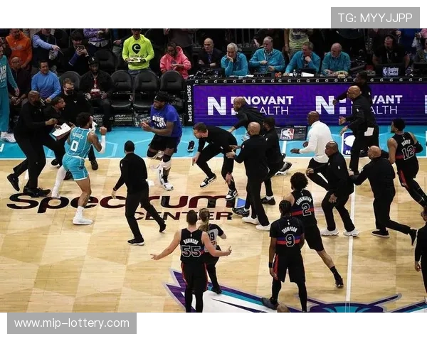 NBA官方罚单直播间最新解读球员违规细节与赛场影响全解析