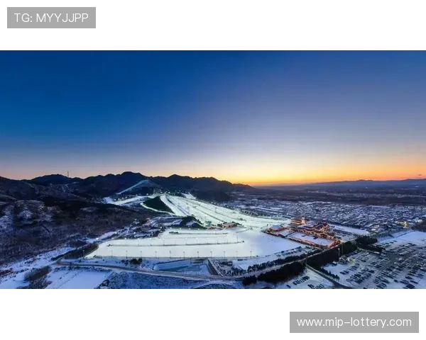 滑雪胜地全季节开放时间实时高清直播体验指南